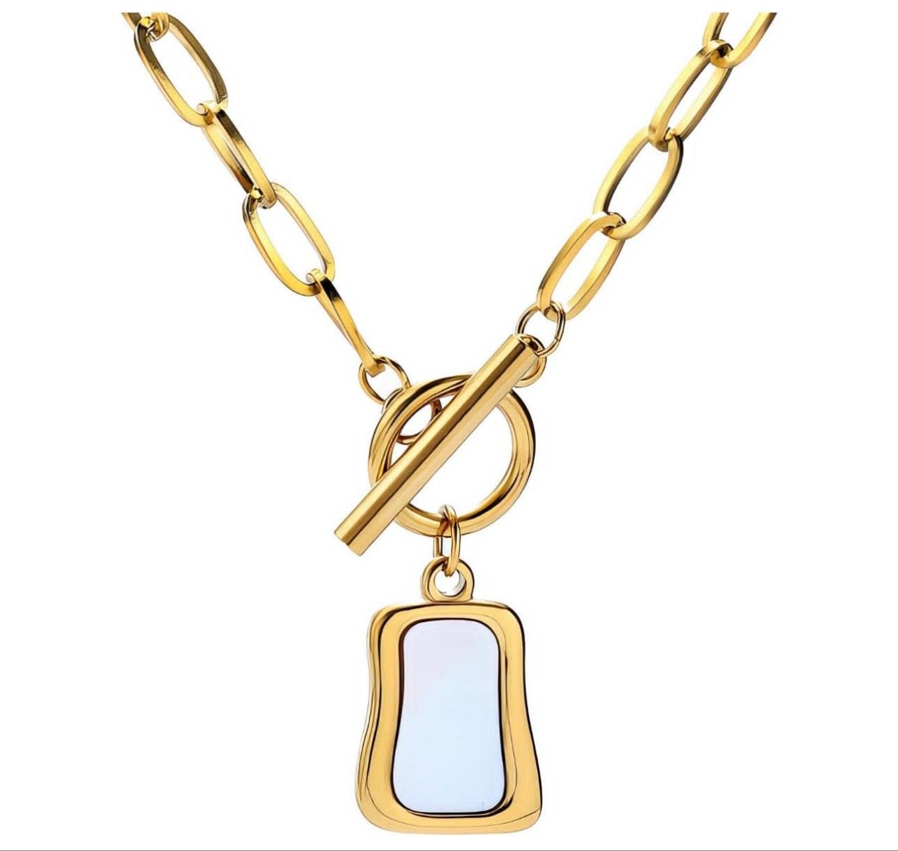 Gold Paperclip Chain Necklace with Shell Pendant
