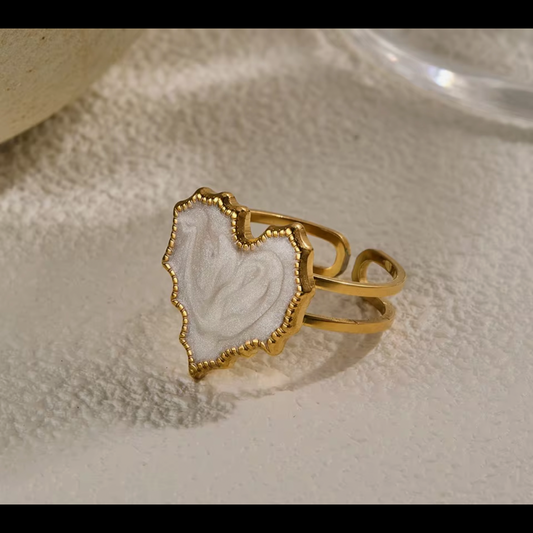 Heart ring