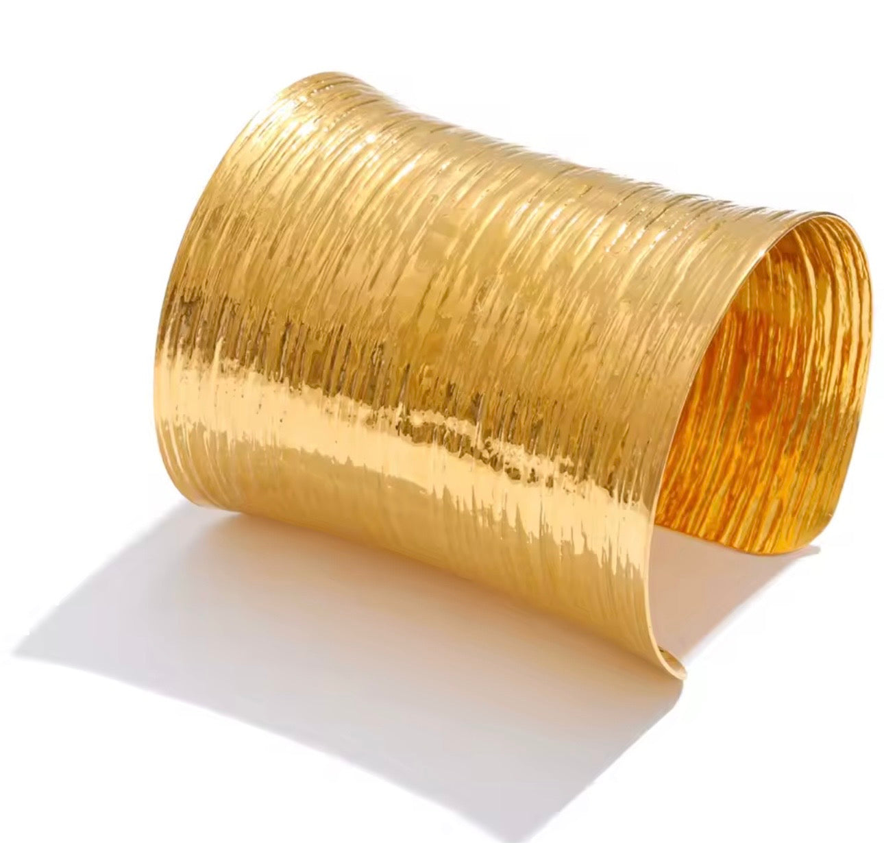 Statement big wide bracelet bangle 18k Gold plated