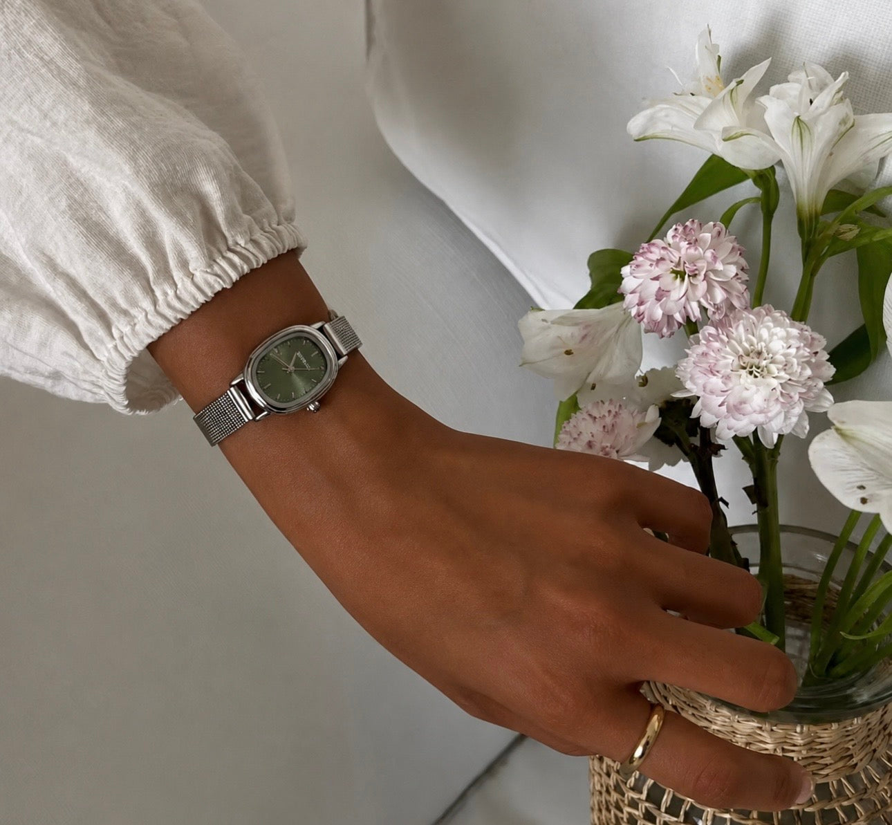 Vintage Silver Mesh Watch