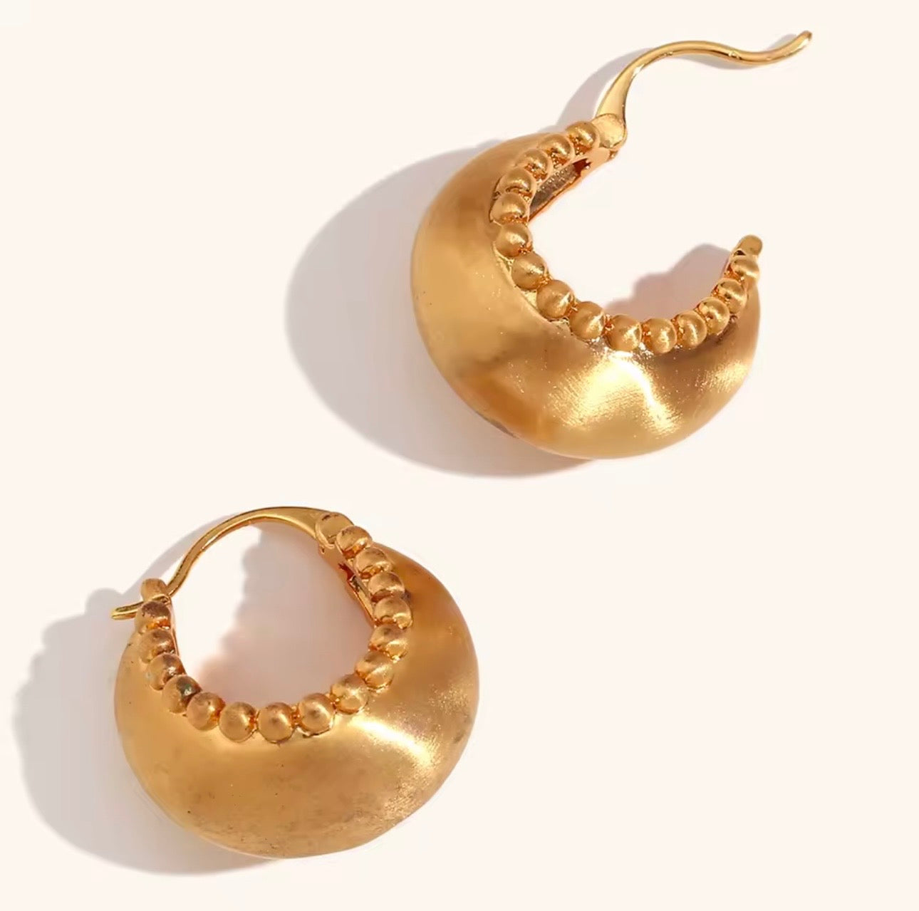 Basket boat hoop earrings