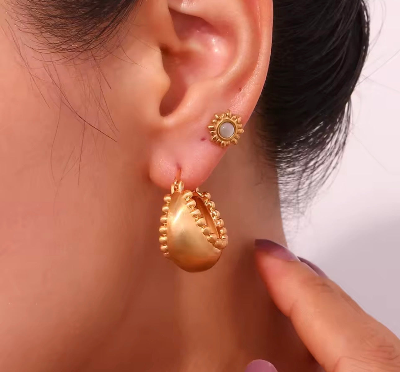Basket boat hoop earrings
